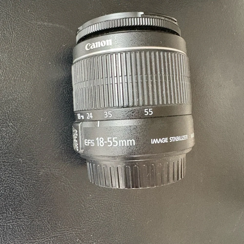 Canon zoom EFS 18-55mm lens